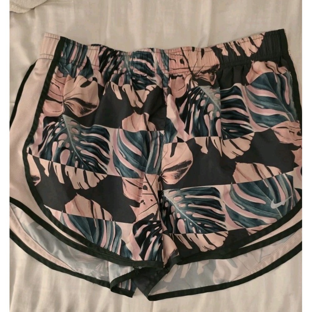 Nike Women's Dri-Fit Running‎ Shorts Green Pink Tropical EUC Lined Drawstring L